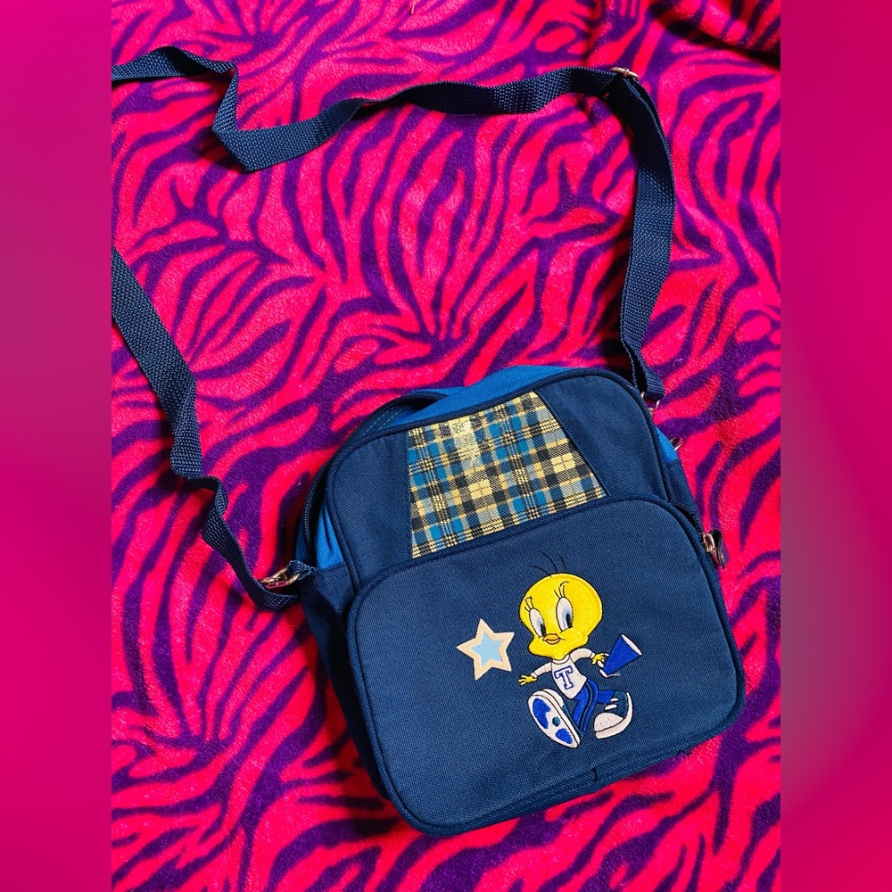 Rare vintage tweety bird cheerleader crossbody purse